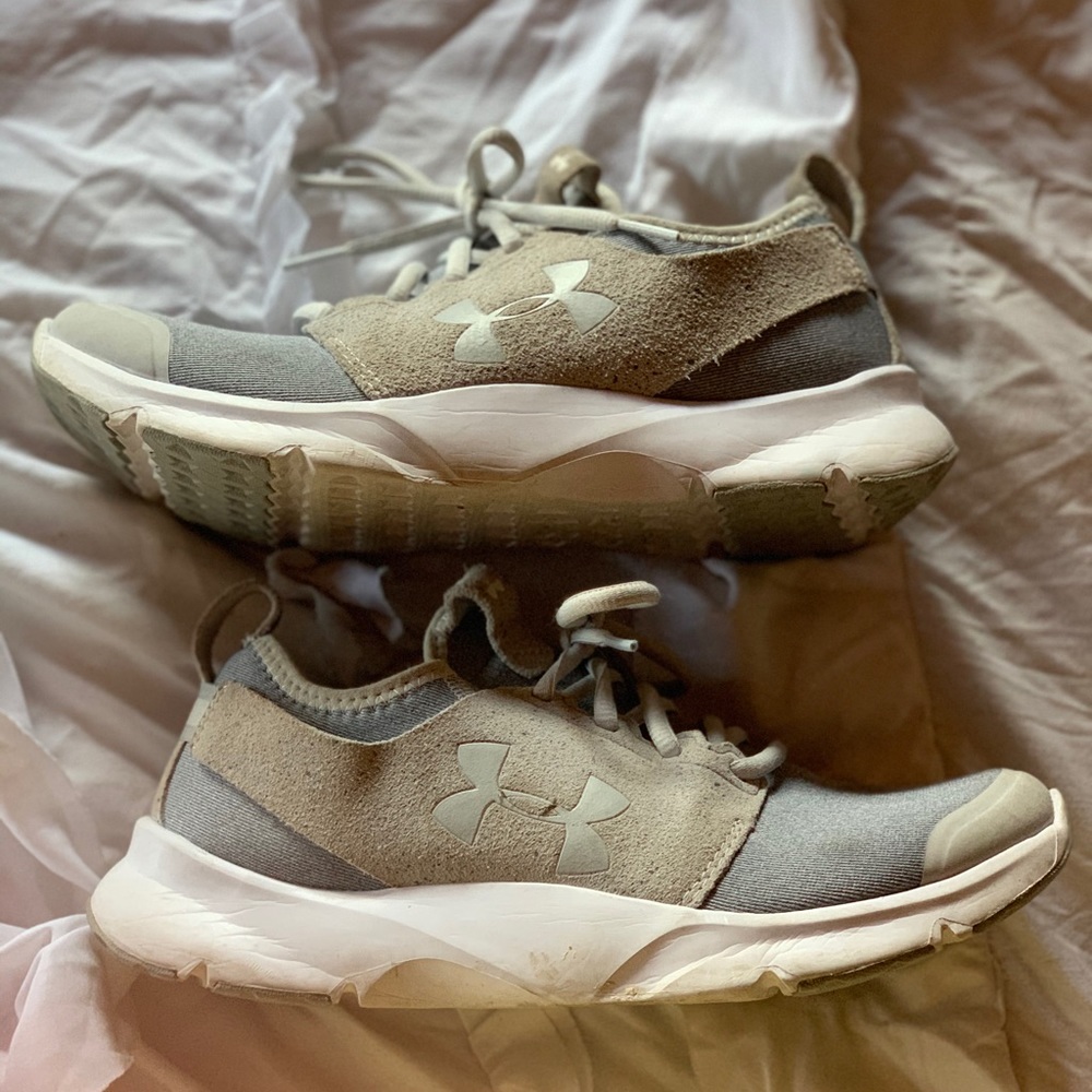 Under Armour Tennis shoes